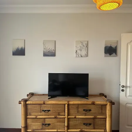 Apartmán Con Jacuzzi Y Vistas *