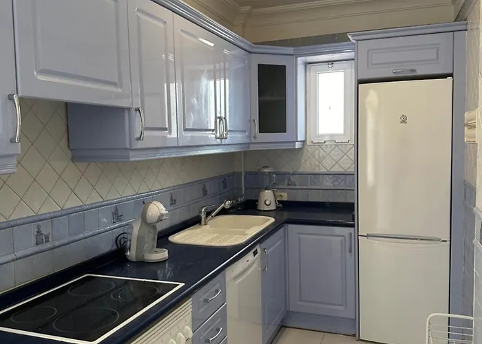 Con Jacuzzi Y Vistas أذيخي